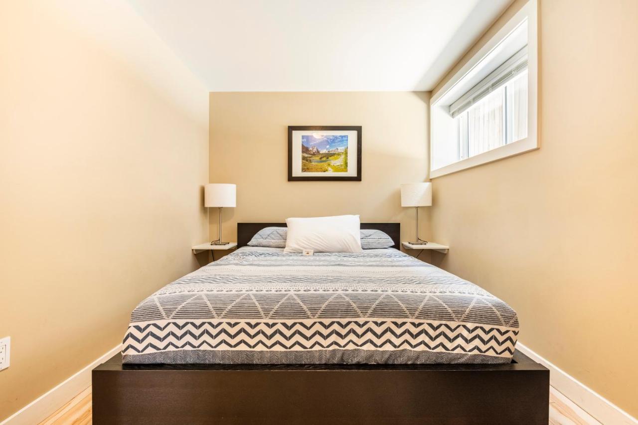 Cougar Street Mountain Rental Banff Exterior photo